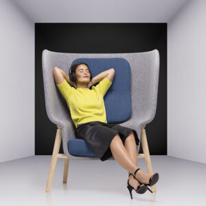 Pod Privacy Chair